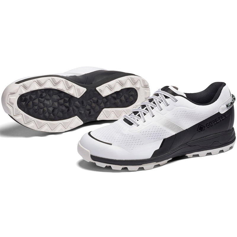 Mizuno MZU EN Gore-Tex Waterproof Spikeless Shoes - White/Black