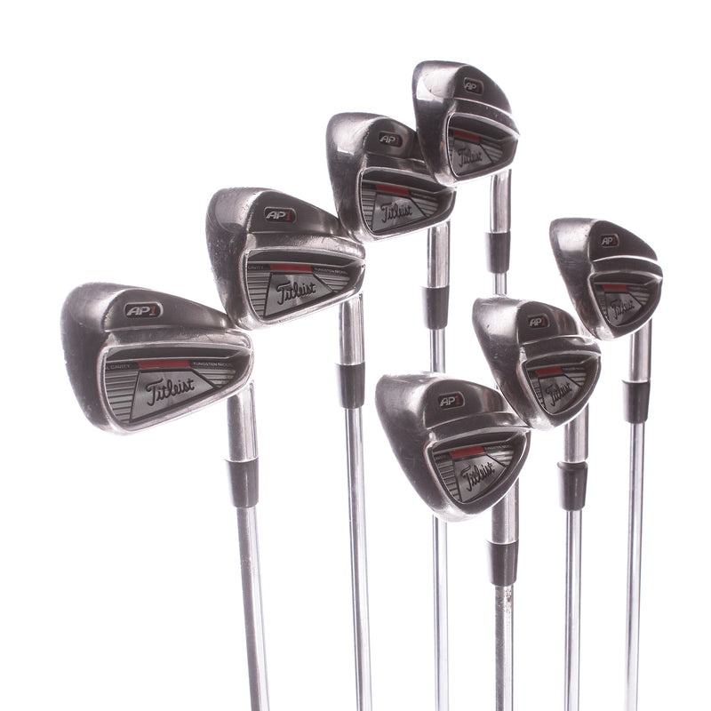 Titleist AP1 Steel Men's Right Irons 4-PW Regular - Dynamic Gold High Launch