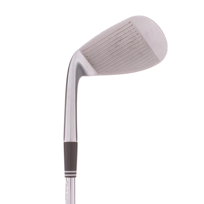 Cleveland RTX 588 Steel Men's Right Gap Wedge 52 Degree 10 Bounce Wedge Flex - Cleveland Dynamic Gold