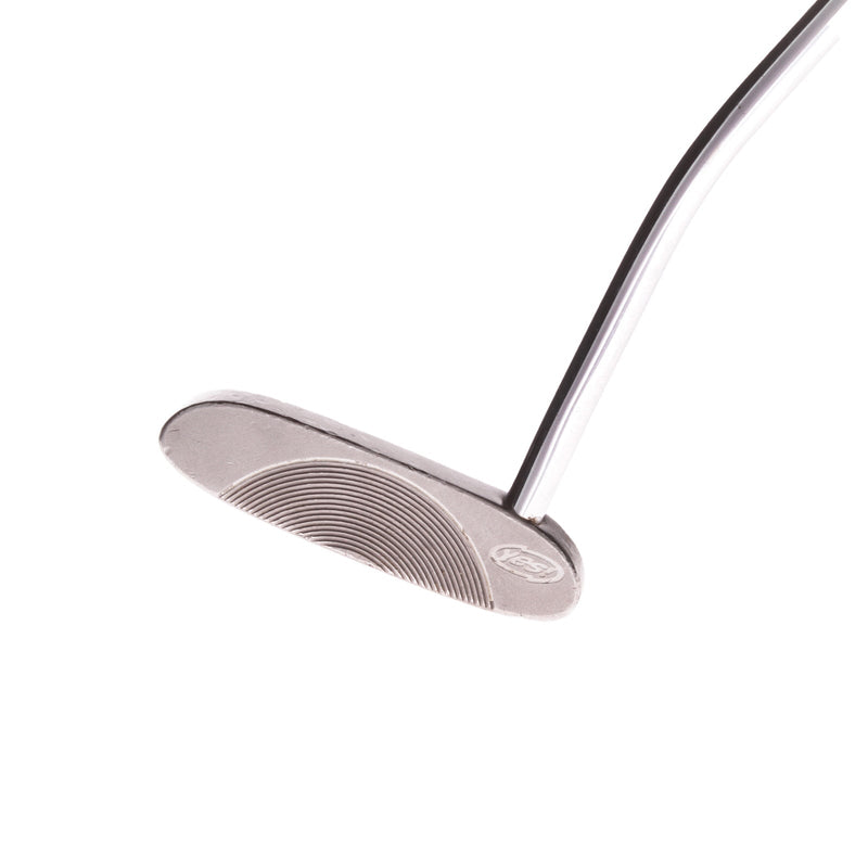 Yes C-Groove Victoria Men's Right Putter 34 Inches - Super Stroke Slim 3.0