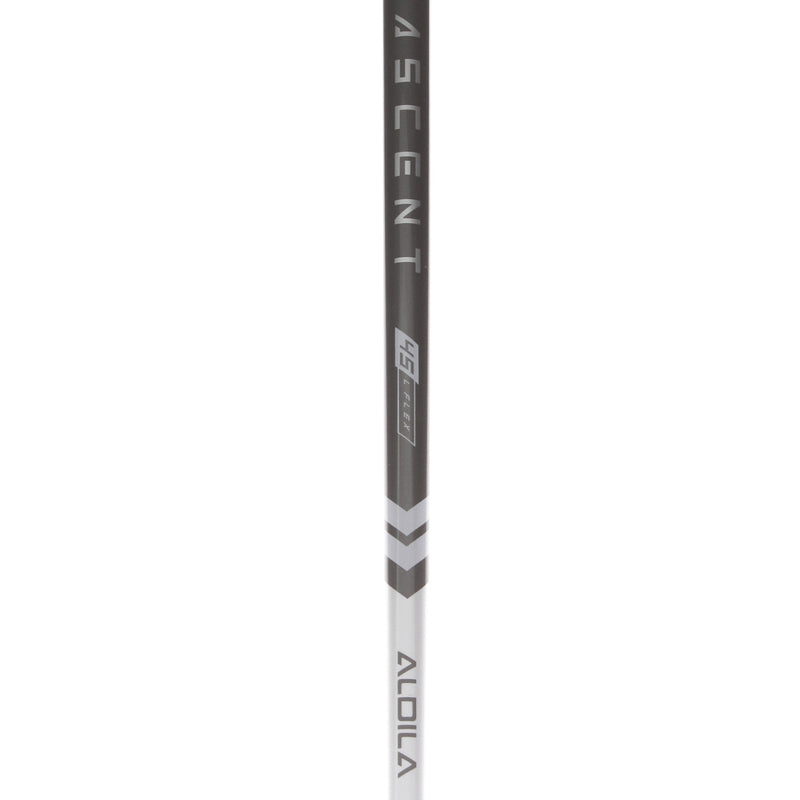 TaylorMade Stealth Graphite Ladies Right 4 Hybrid 22 Degree Ladies - Aldila Ascent 45 L