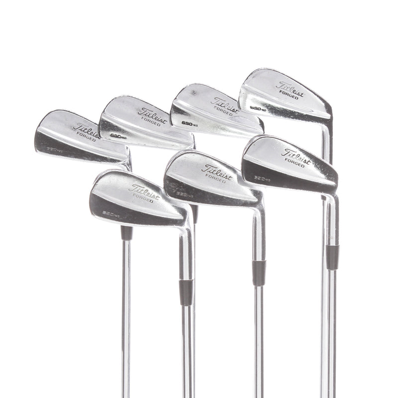 Titleist 690 MB Steel Mens Right Hand Irons 3-9 Standard Standard Stiff - Dynamic Gold S300