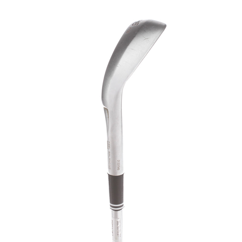 Cleveland CBX 2 Steel Mens Right Hand Pitching Wedge 46* 9 Bounce Stiff - Dynamic Gold Tour Issue S400